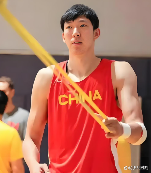 男篮集训周琦旧伤复发大魔王前往美国康复治疗的简单介绍